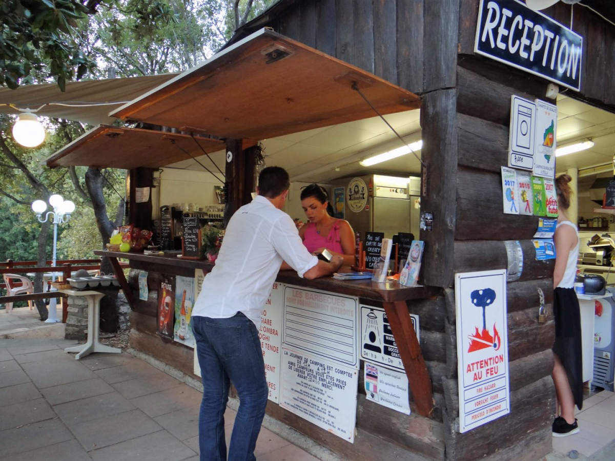 A Stella Córcega - Farinole visuel 4/4 A Stella Córcega - Farinole visuel 4/4