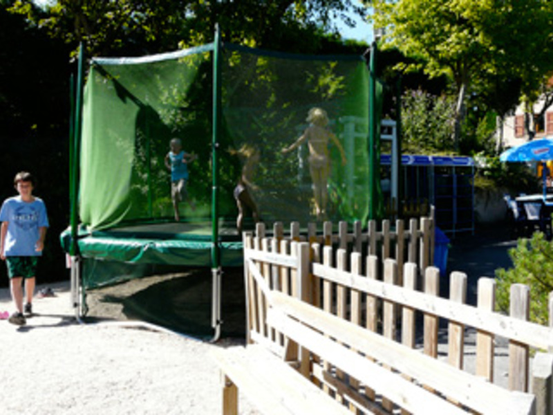 Le Soleil Levant Mediodía-Pirineos - Canet-de-Salars visuel 4/6 Le Soleil Levant Mediodía-Pirineos - Canet-de-Salars visuel 4/6