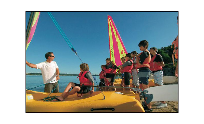 Parc du Charouzech Mediodía-Pirineos - Salles-Curan visuel 5/10 Parc du Charouzech Mediodía-Pirineos - Salles-Curan visuel 5/10