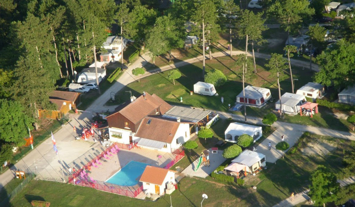 Camping La Pelouse - Jaulny