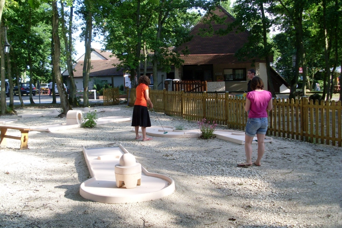 Camping du Bois de Chièvre - Bonneval