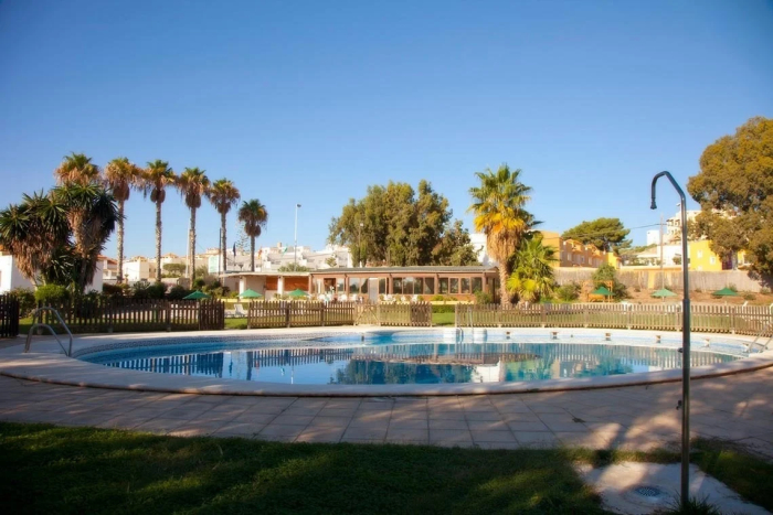 Camping Taiga Almeria Playa - Almería